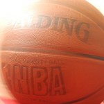 Basketball in der Sonne